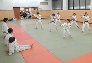 日本武道館武道学園